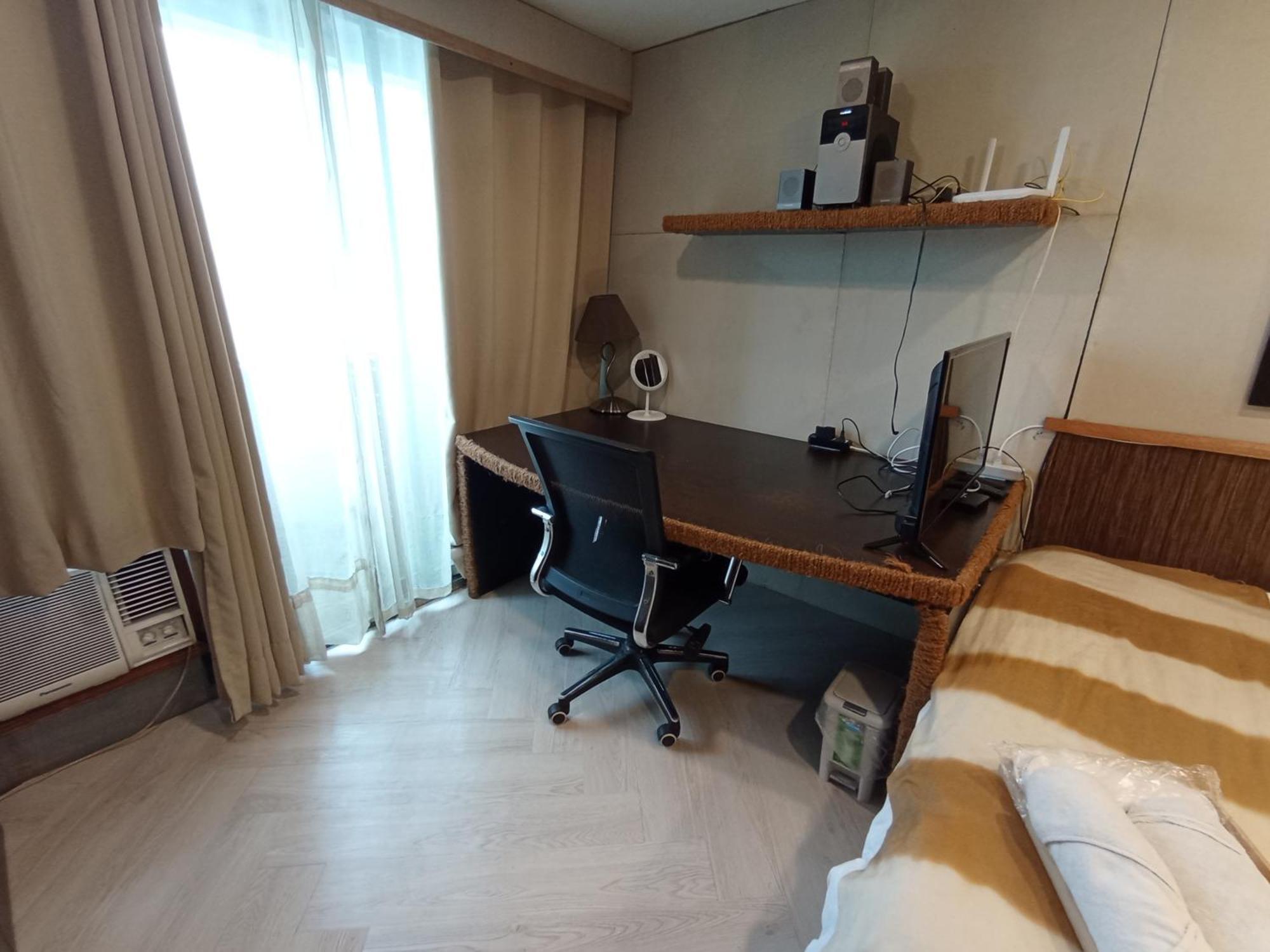 The Staycation - Serviced Rooms マニラ市 エクステリア 写真