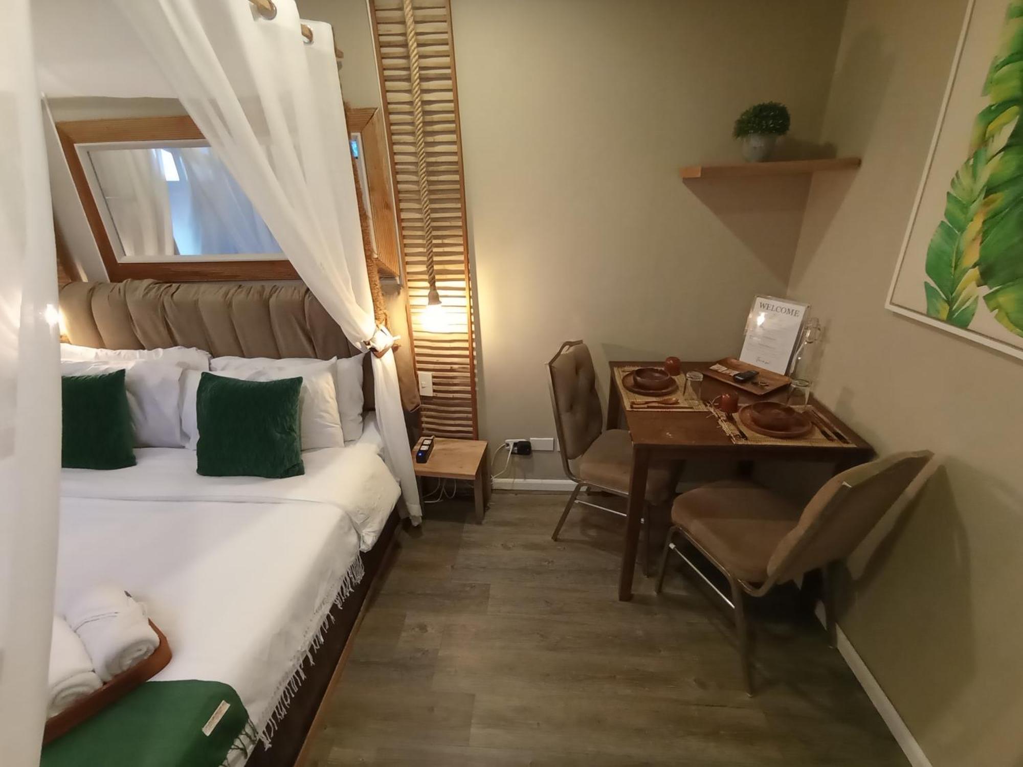 The Staycation - Serviced Rooms マニラ市 部屋 写真